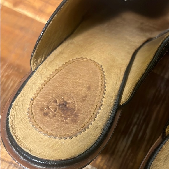 Ariat Black and Tan Mules Slip On with Heel, Retro Women’s 6.5 - Picture 7 of 10